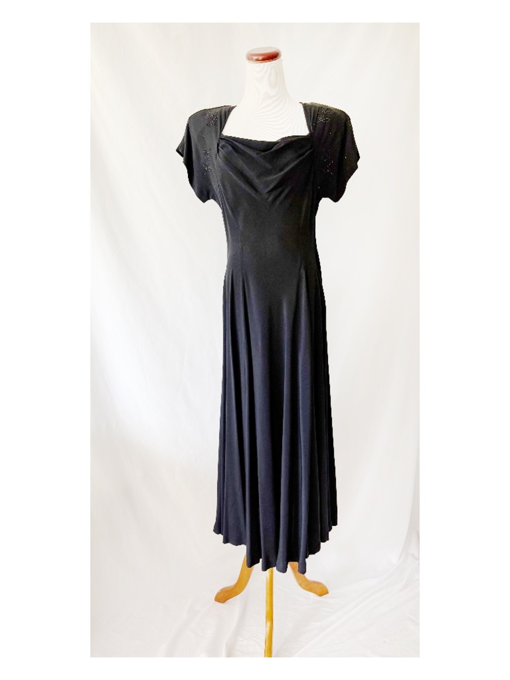 Vintage 90’s does 40’s Moda International black swing dress with crystals